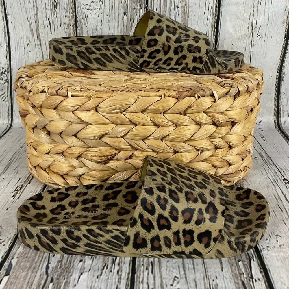 Steve Madden Sofi Leopard Print Slides Women’s Sz 6 PreLoved Sandals Pool Slides - Picture 6 of 7